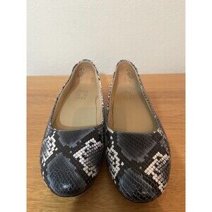 Naturalizer Maxwell Women's Sz 7 Ballet Flats Grey Snake